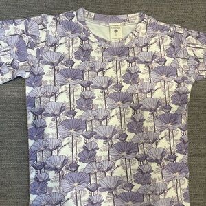 Kate Quinn 3T purple poppies tee used good condition